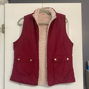 Reversible sherpa vest